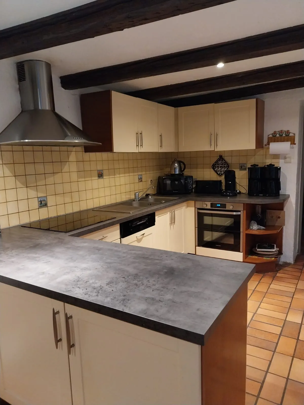 cuisine - gite de la tour