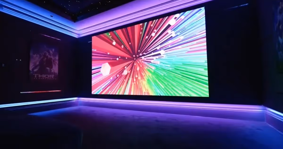 Home cinema with custom light set up