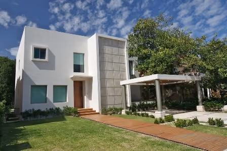 Mid-Century Exterior Home