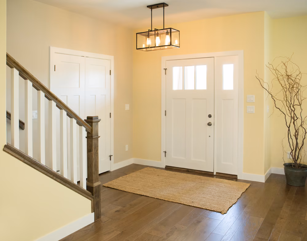 SMSA3 Primed Molded Interior Door | 4090 Poplar Box Newel | 6010P Poplar Rail | 5060 Primed Balusters | ETHI-635 Elite Series Exterior Door