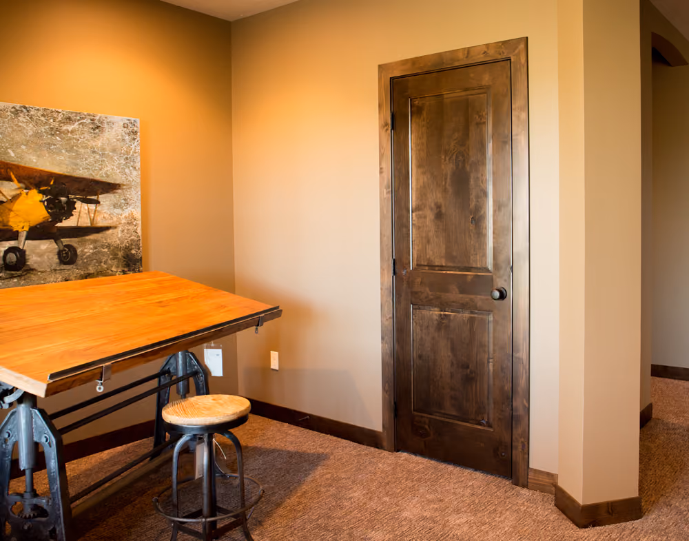 PAKH2 Knotty Alder Interior Door | 155A Knotty Alder Casing | 238A Knotty Alder Base
