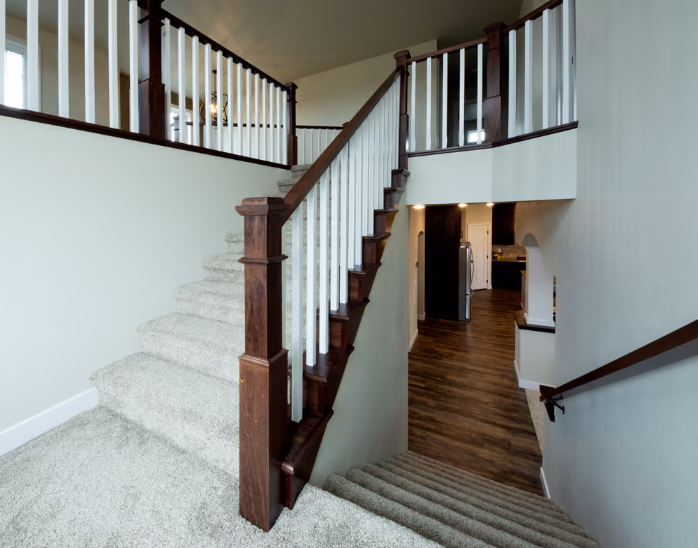 4091 Box Newel | 5360 Balusters 