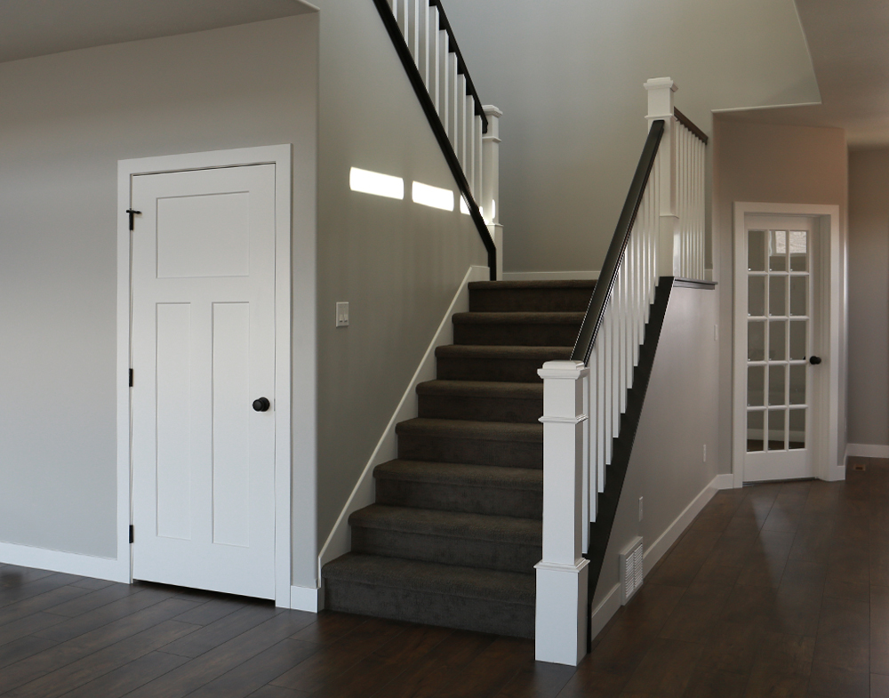 4090 Primed Box Newel | 5360 Baluster Primed Rail | 6210 Poplar Rail | SMSA3 Primed Molded Interior Door | 239A Primed Poplar