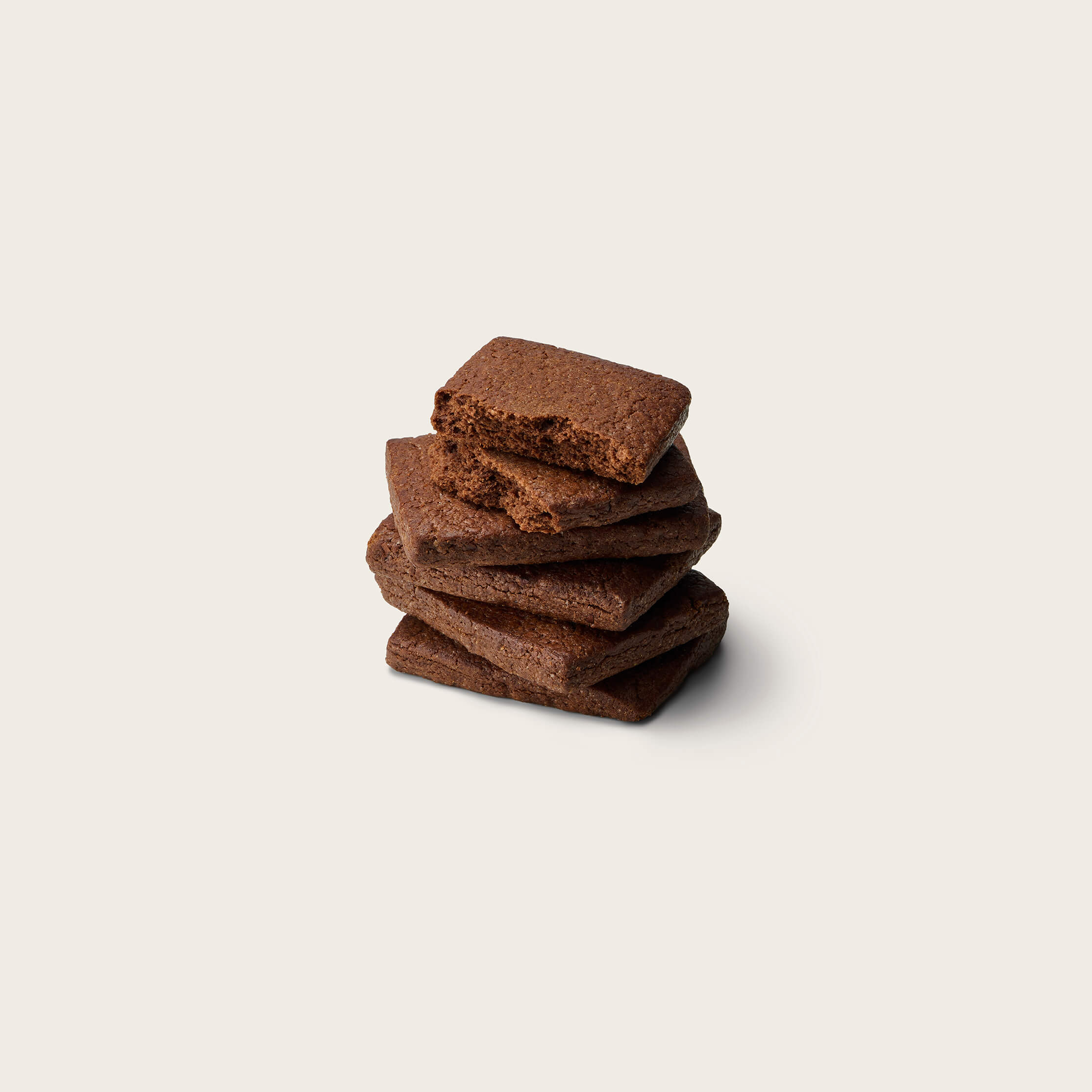 髙 GAO Taipei 巧克力豐收布列塔尼禮盒掰開的酥餅｜Chocolate Harvest Breton Mono, broken open