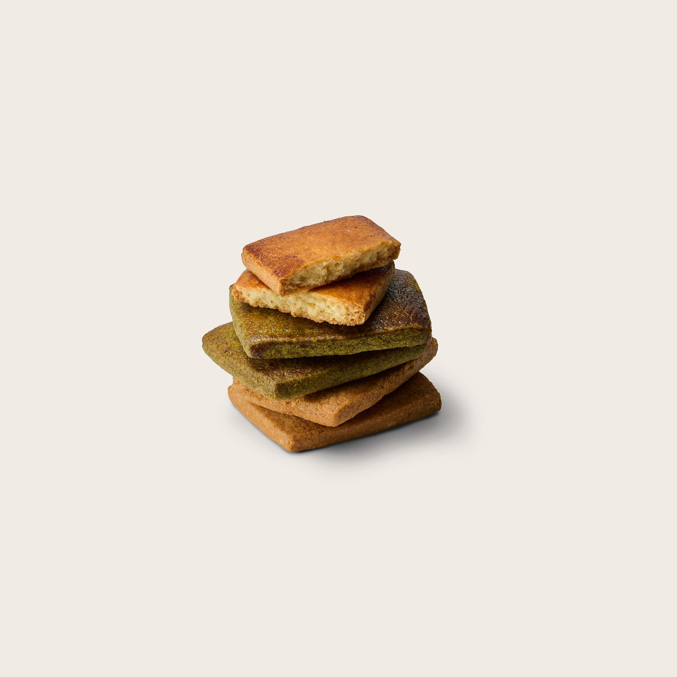 髙 GAO Taipei 山野豐收布列塔尼禮盒掰開的酥餅｜Mountain Wild Breton Trio, broken open