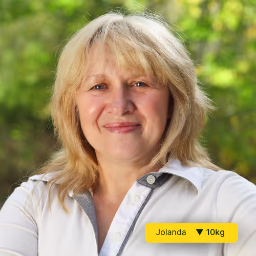 Vrouw die deelneemt aan een medisch gewichtsverliesprogramma