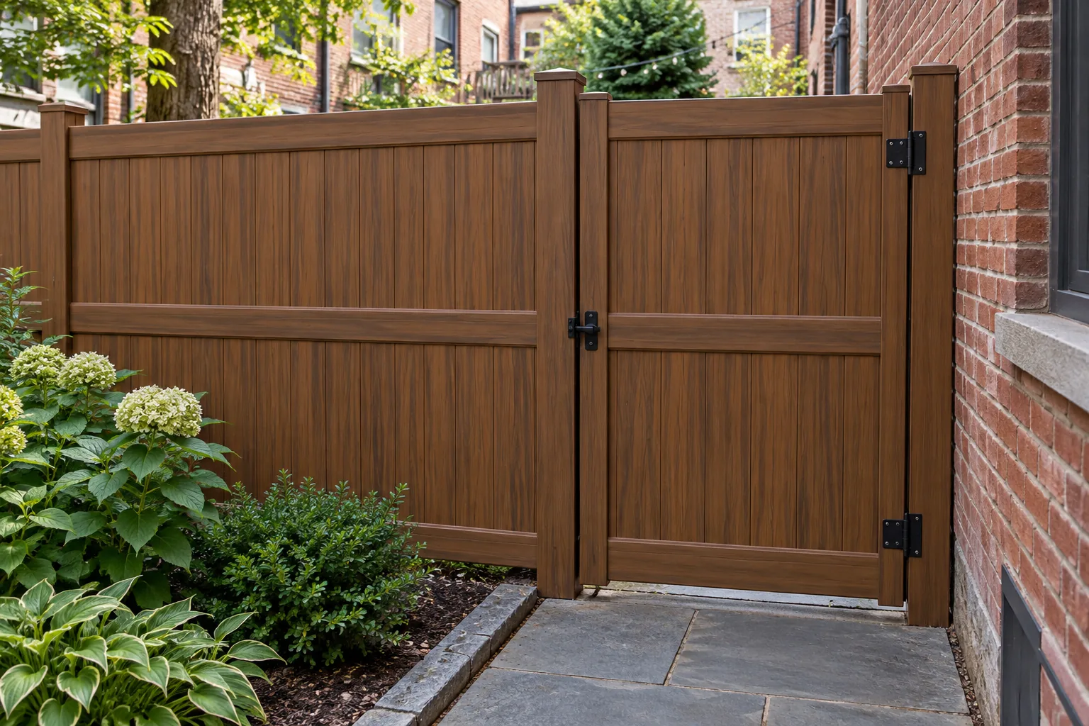 Red Chestnut Hamilton · gate design