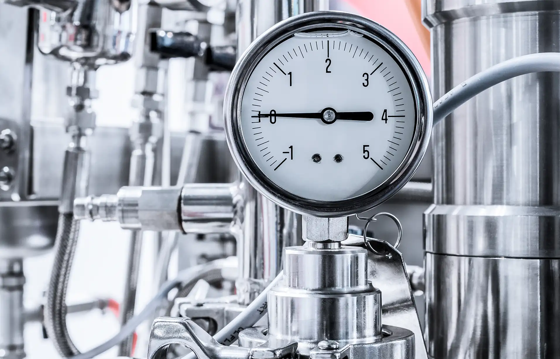 High-Performance Pressure Vessels & Filtration Systems