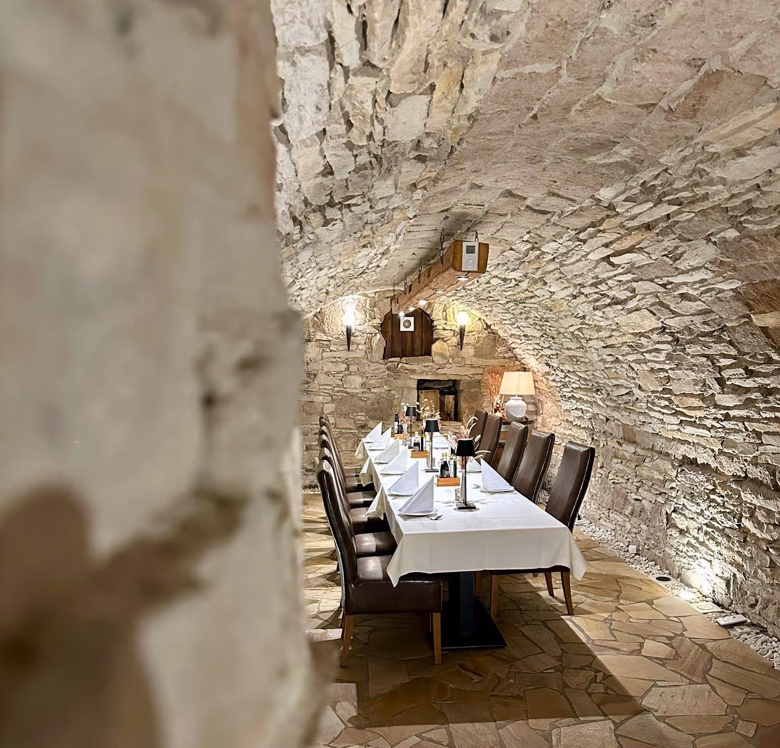 Unique Services - Restaurantly X Webflow template