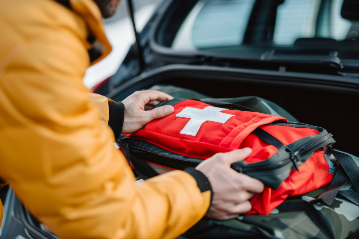 Man shaking hands in team meeting