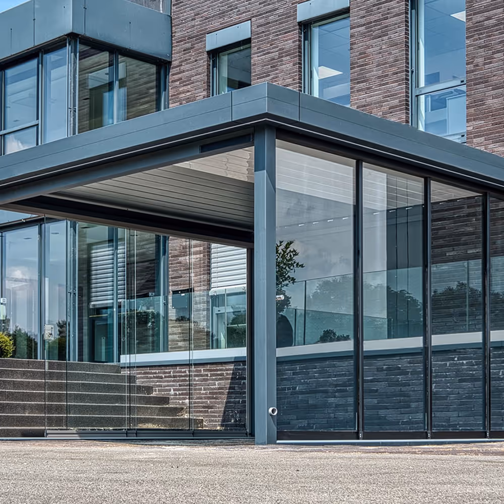 Terrassenüberdachung - Lamellendach - Schatten wenn man es wünscht