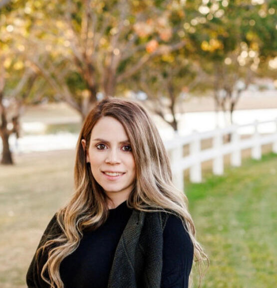 [headshot] image of customer (for a food truck)