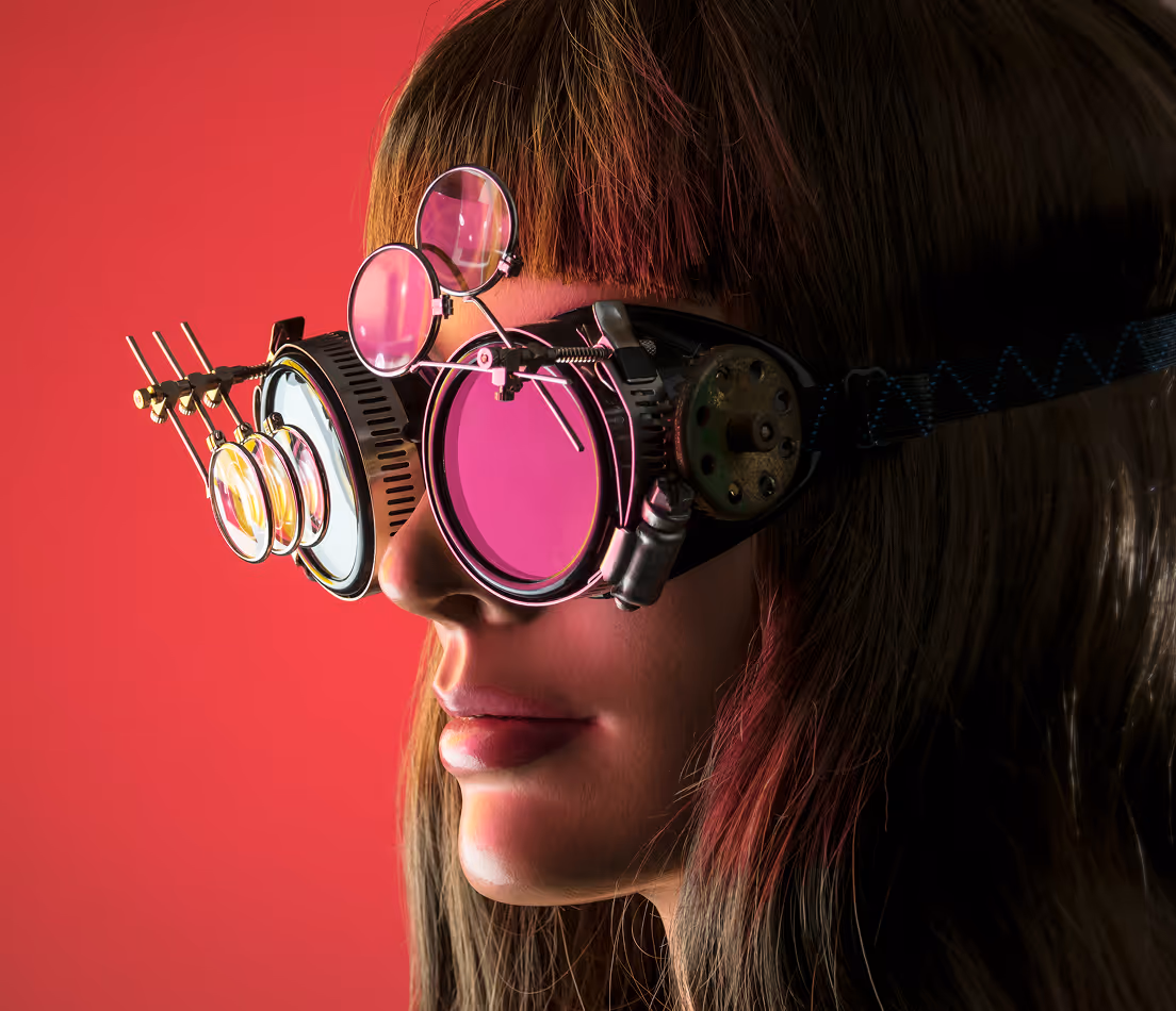 Frau mit futuristischer Brille als Symbol für innovative und zukunftsfähige myhomii Bürogestaltung