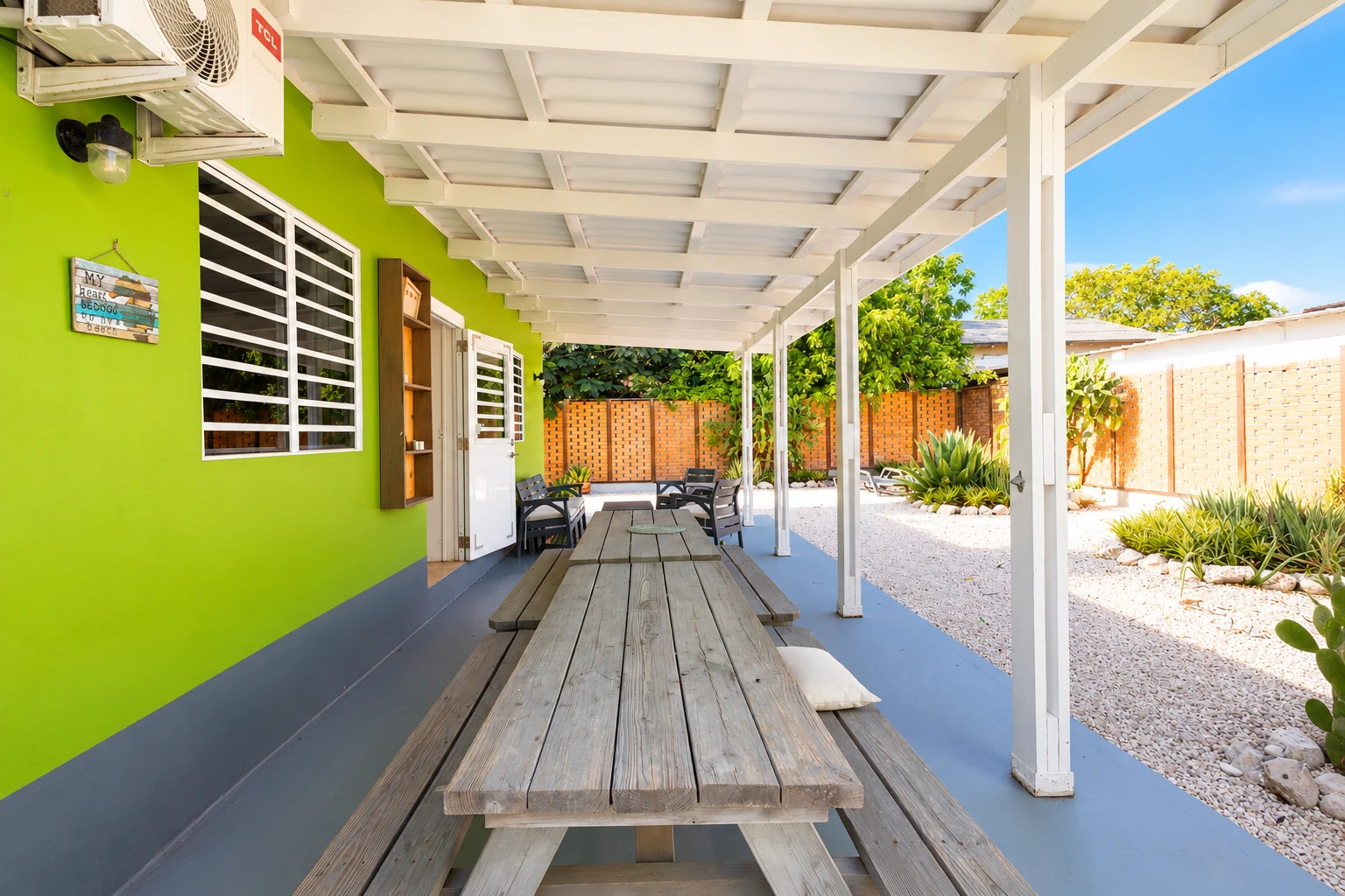 student accommodation Curacao - Outside Area