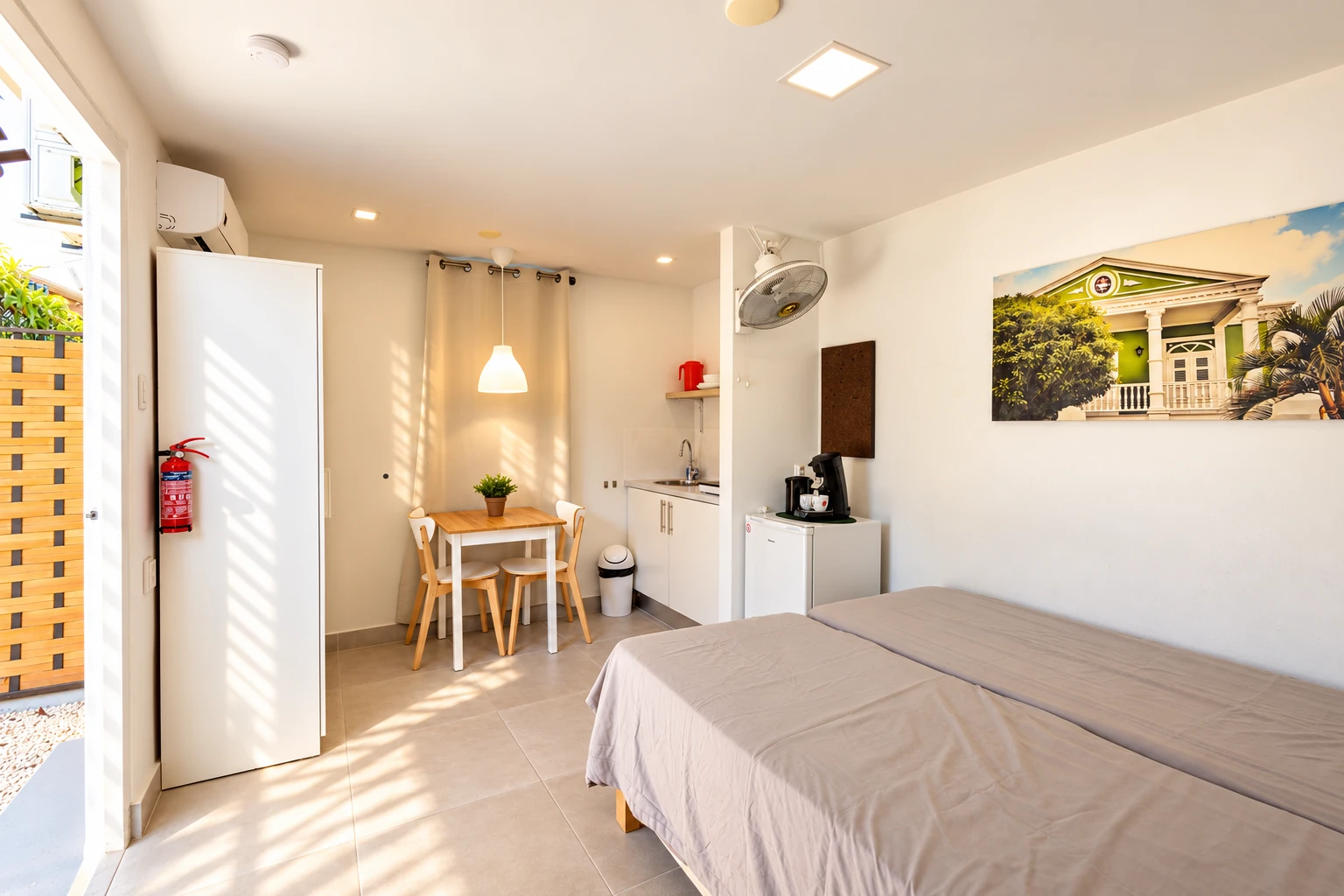 student accommodation Curacao - Room