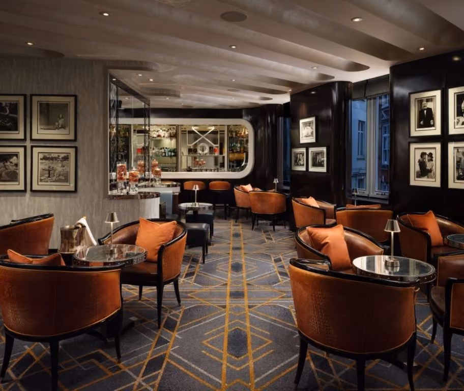 AMERICAN BAR