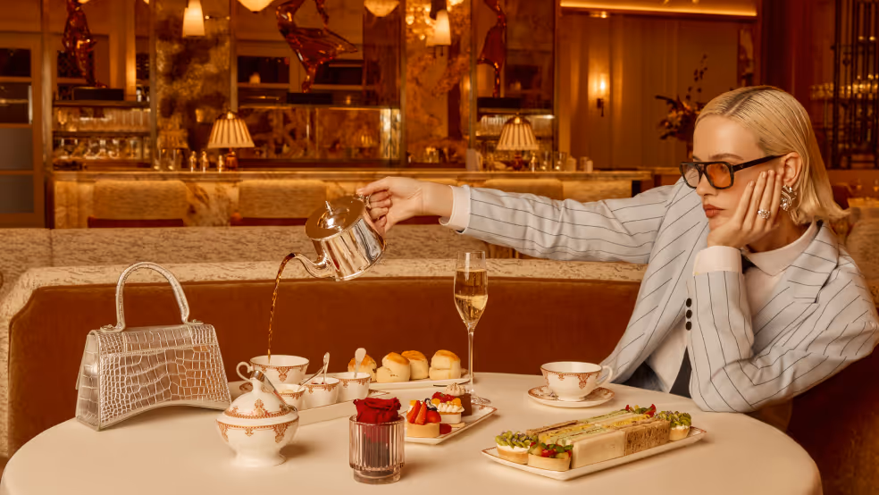 The lift of a teapot, the clink of fine china. Afternoon tea here is an experience that has stood the test of time: a procession of finger sandwiches, sweet indulgences created by Executive Pastry Chef Nicolas Houchet and our signature scones, served in decadent grandeur, hitting exactly the right n