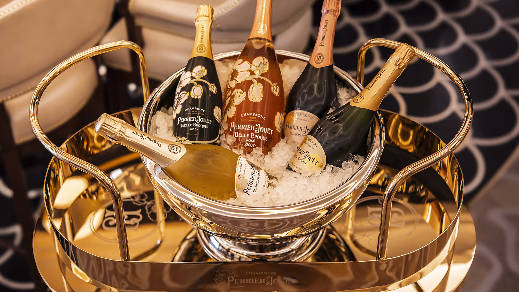 The River Restaurant presents stylish, relaxed all-day dining in The Savoy, with a vibrant, produce-led menu that’s shaped by the seasons and tides.