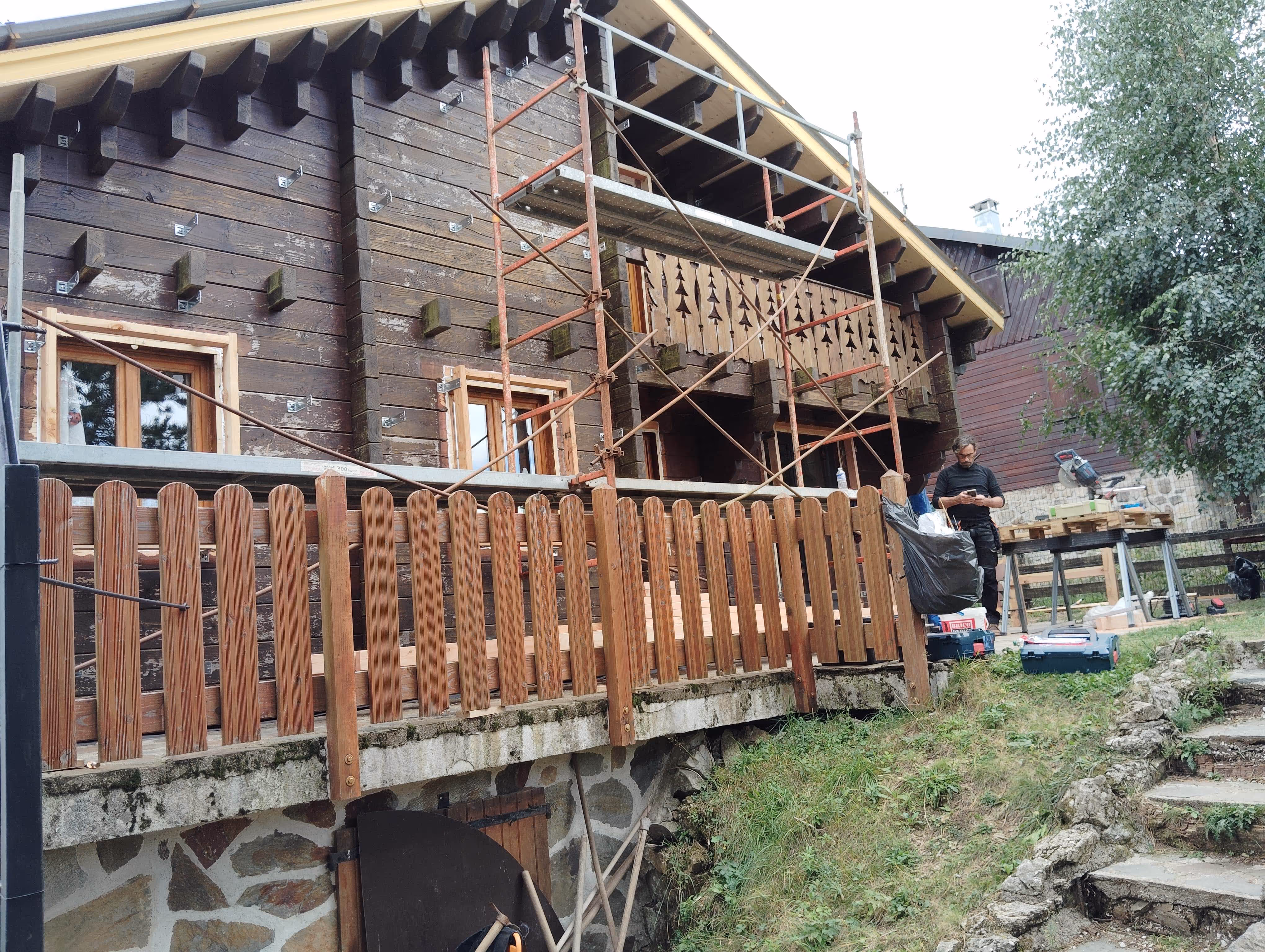 Façade en travaux par GAB Agencement