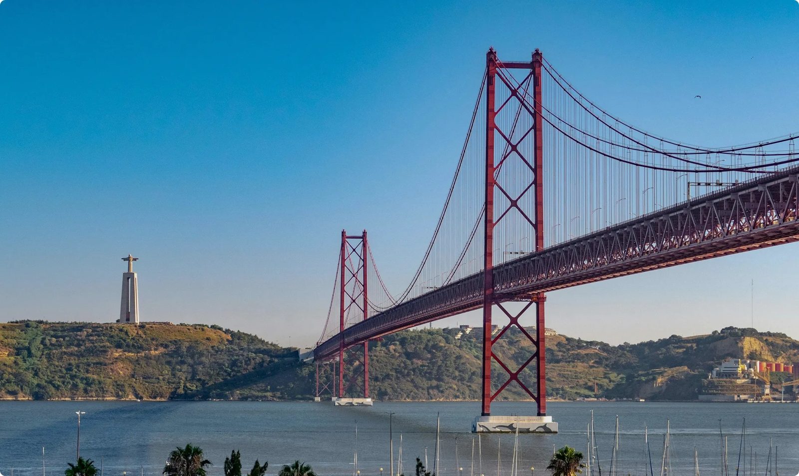 25 de Abril bridge, Lisbon