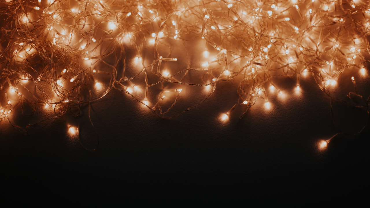 c7 christmas lights vs c9