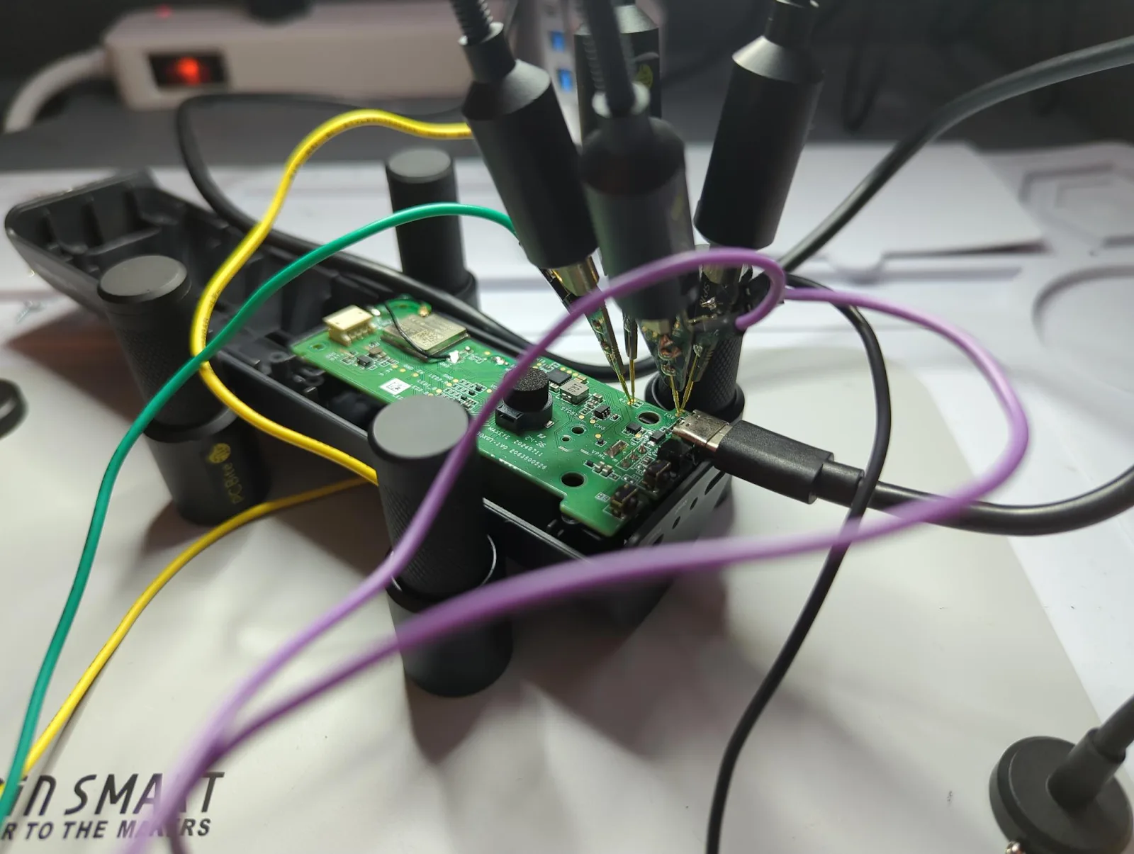 Hardware pentesting of IoT device circuit board