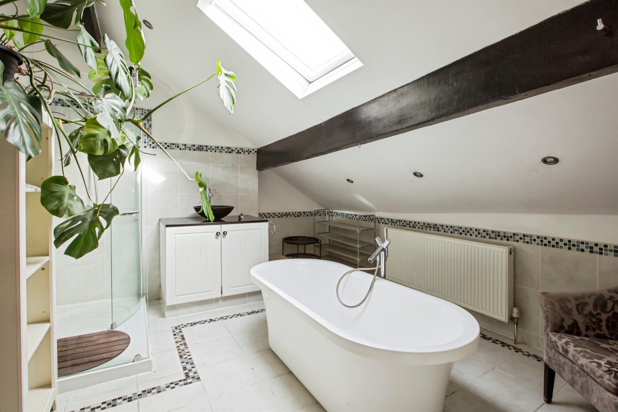 Montague Street, SOWERBY BRIDGE - 3 bedroom end of terrace ...