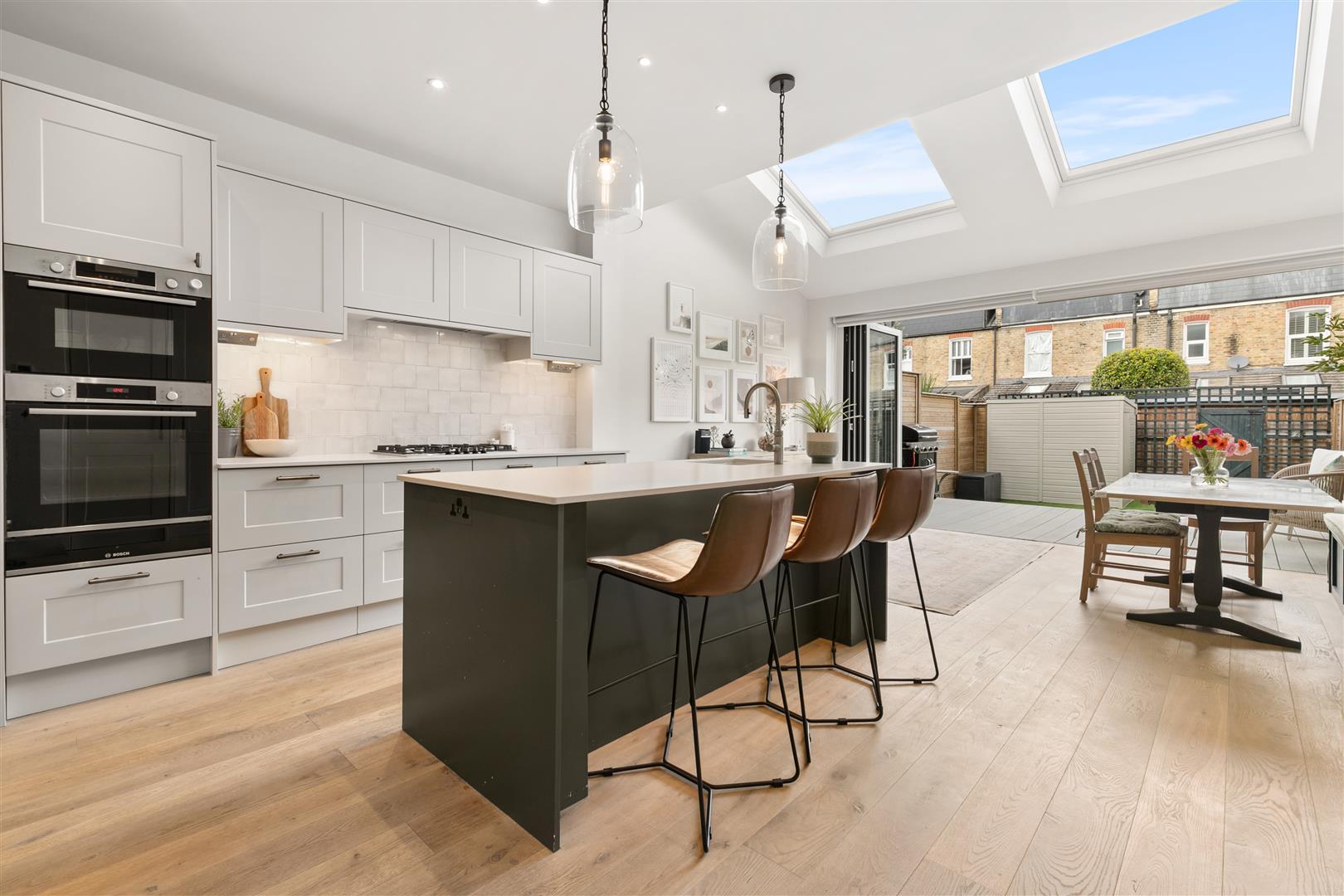 5 bedroom house for sale in Stuart Road, London, SW19 ...