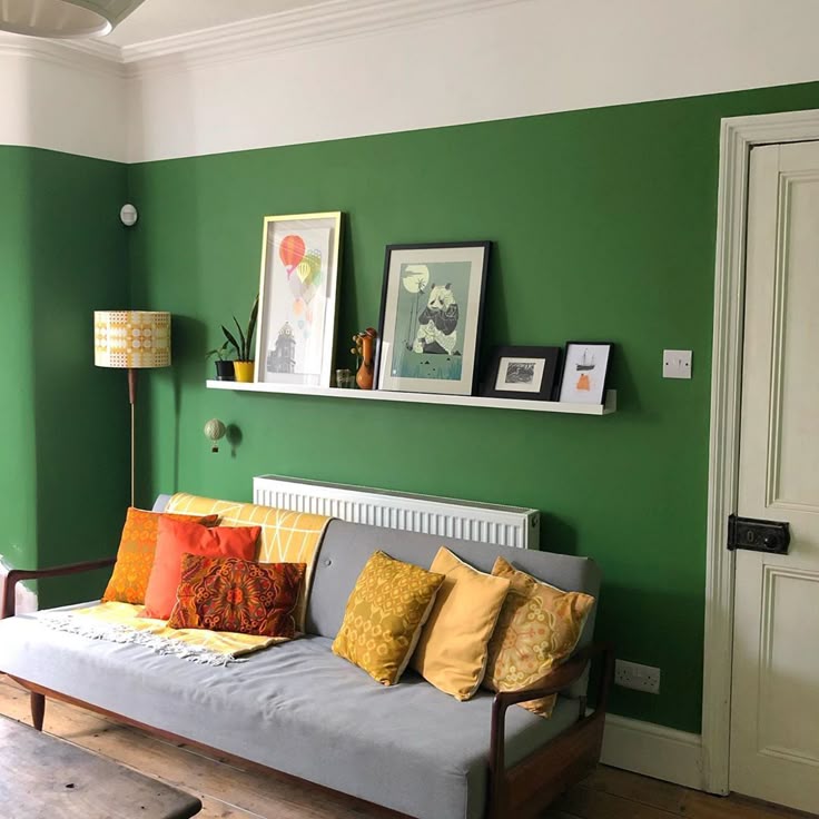 Green Living Room Painting Ideas