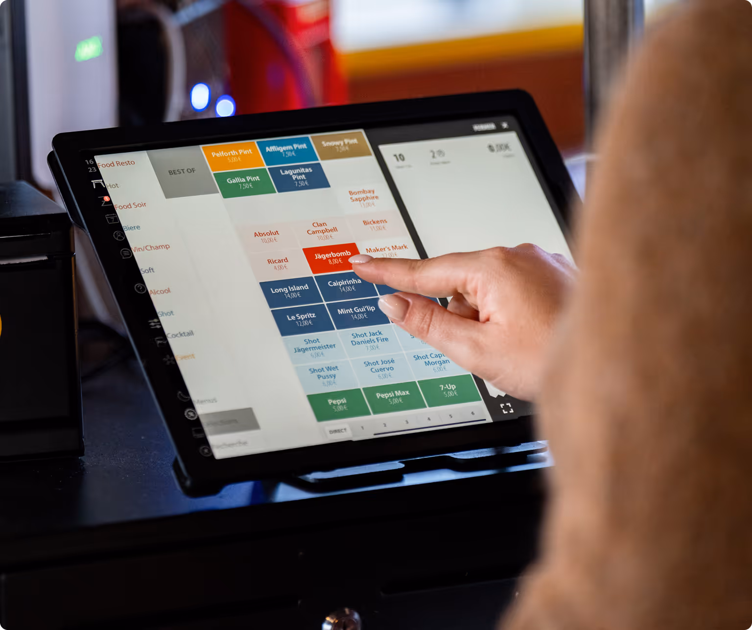 service fluidifié grâce à une caisse enregistreuse spéciale restaurant