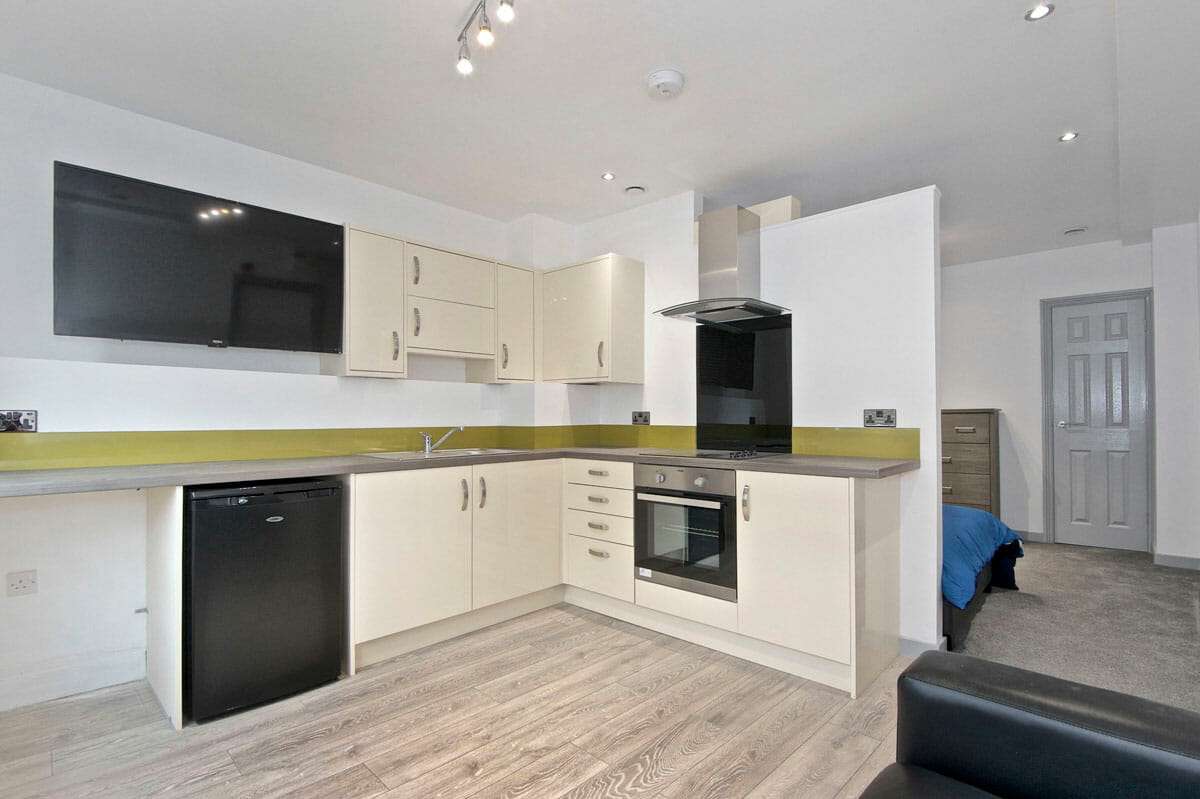 Flat 3 Parliament Court