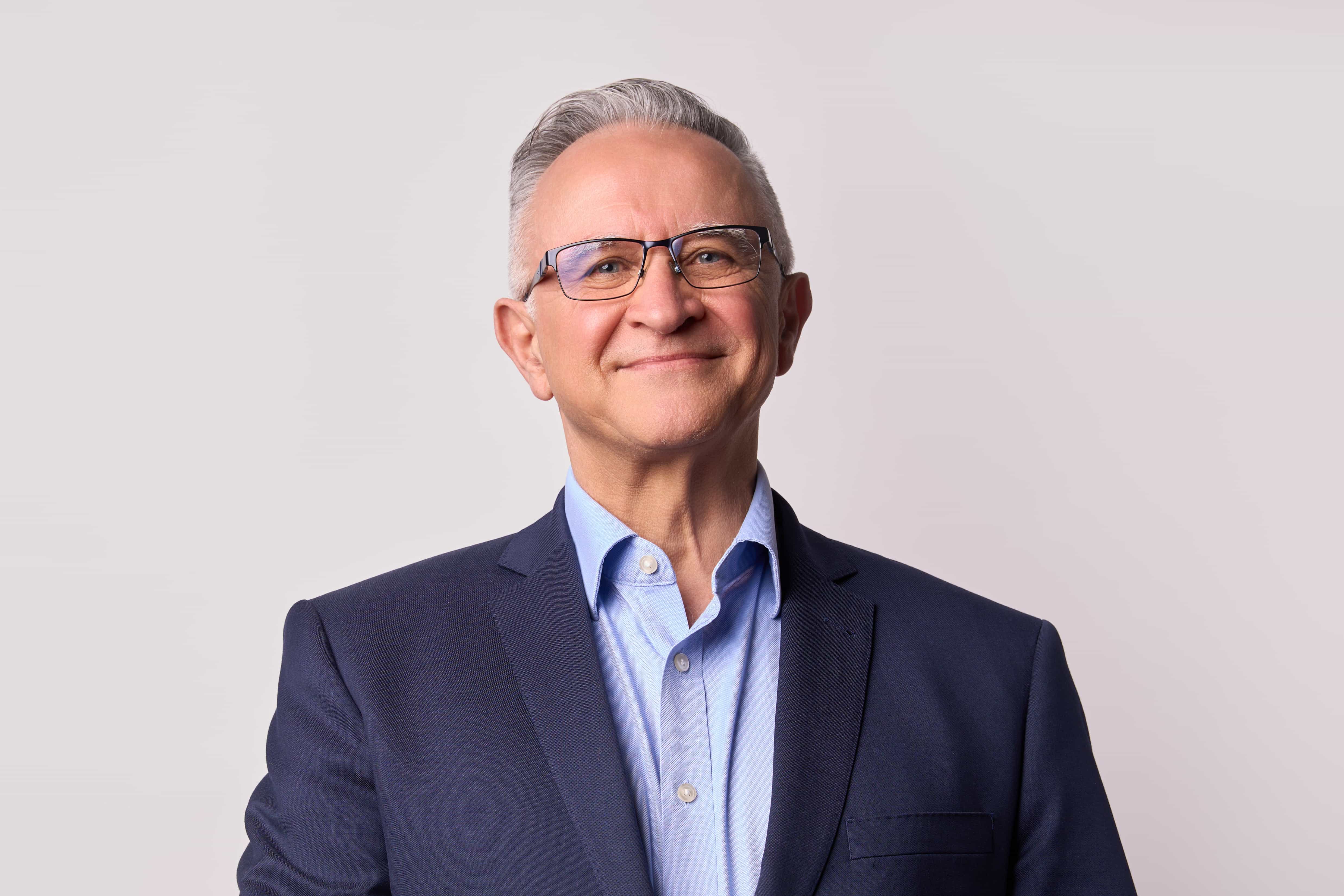 Peter Vassallo Headshot