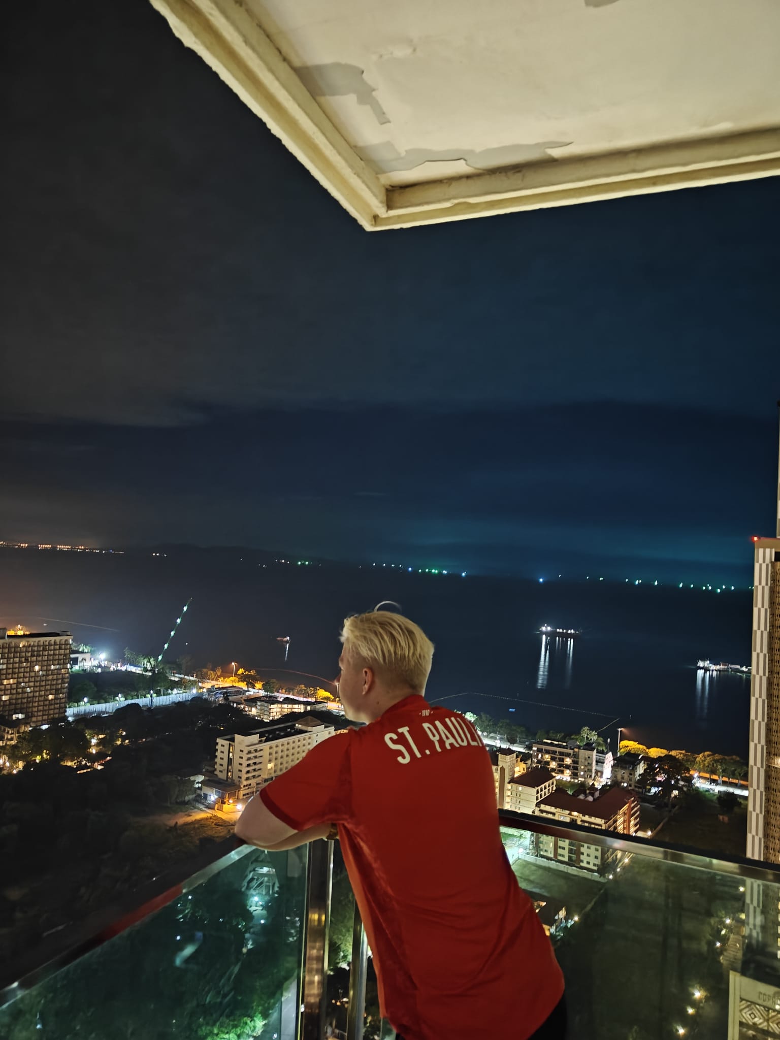 Kirjanpitäjä Eero Repola Thaimaassa – asiantunteva digitaalinen kirjanpito, tilinpäätös ja palkanlaskenta suomalaisille yrityksille sijainnista riippumatta.