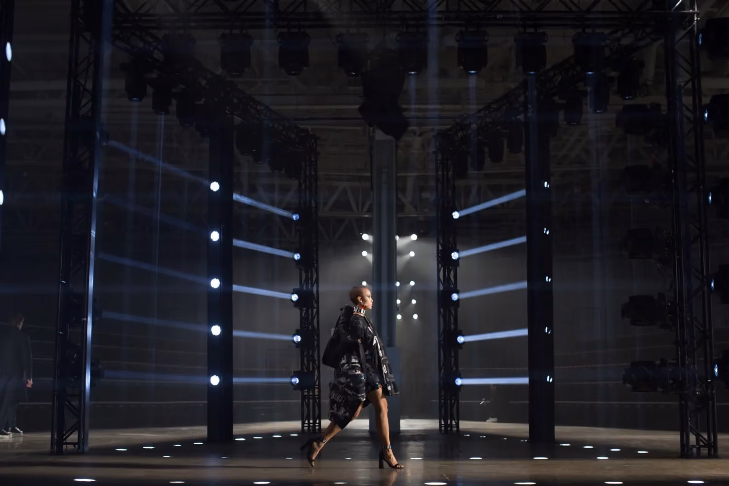 Versus Versace AW18 Runway