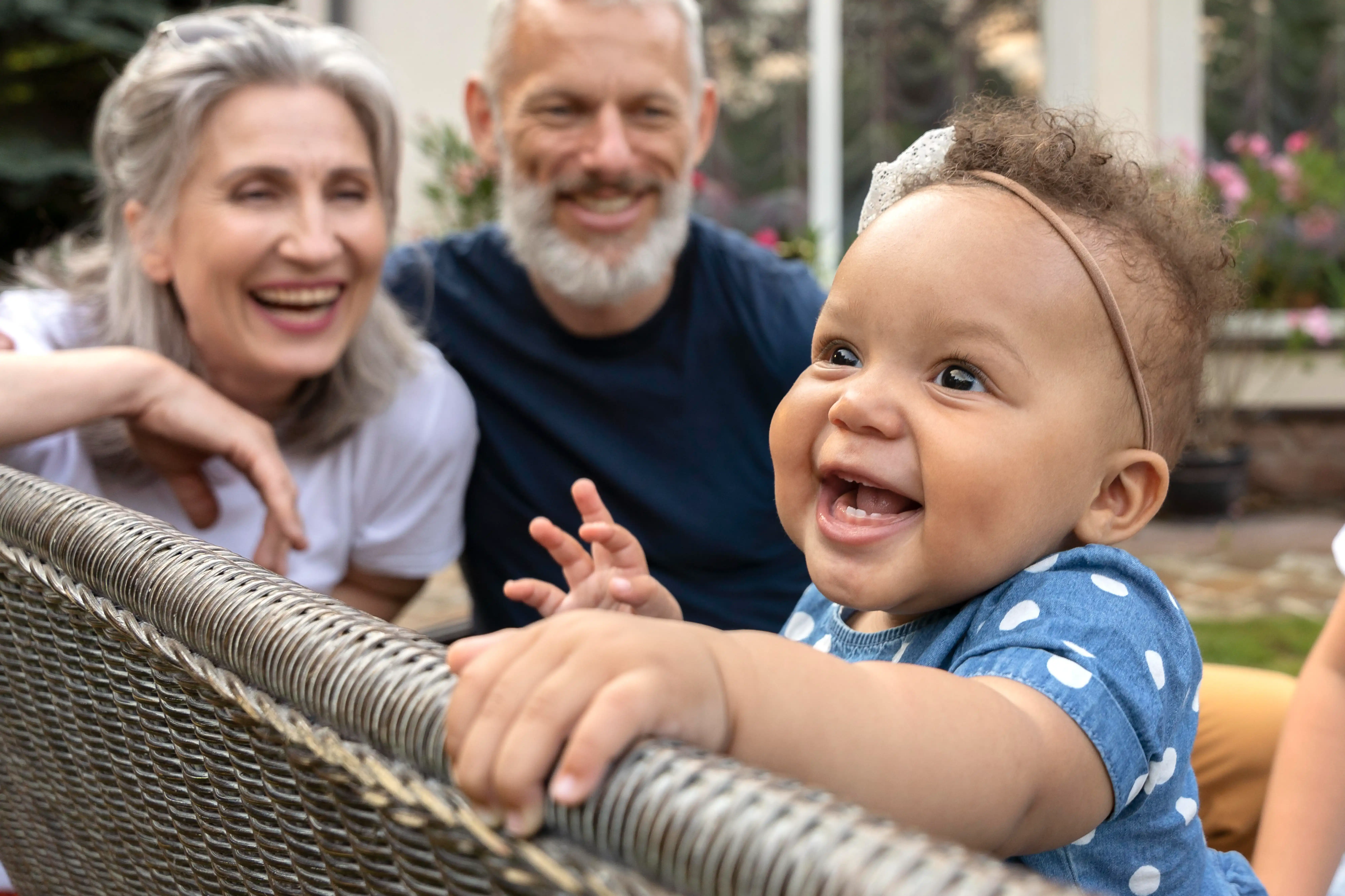 close-up-happy-family-outdoors