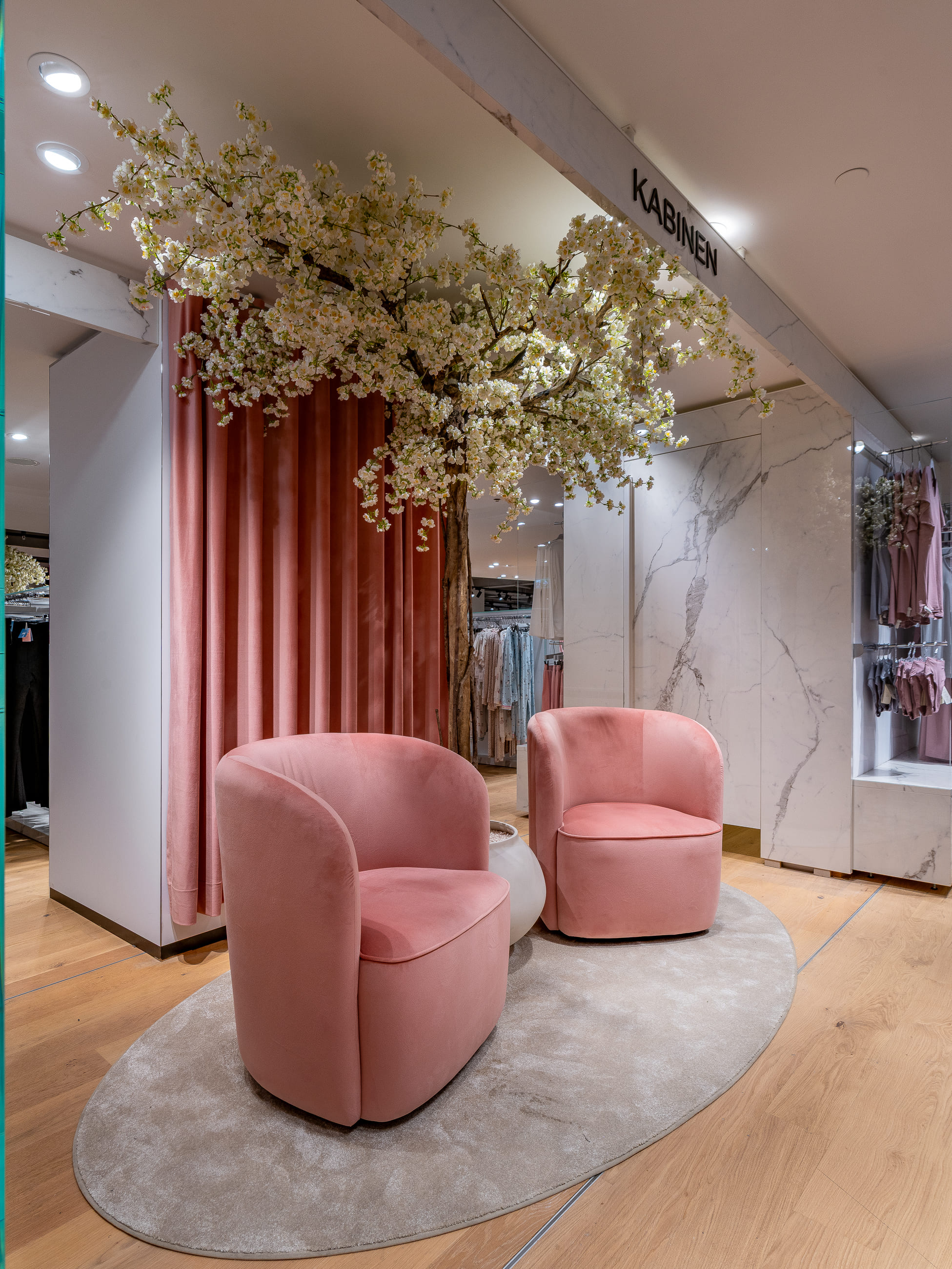 LOEB Warenhäuser Bern, Biel und Thun