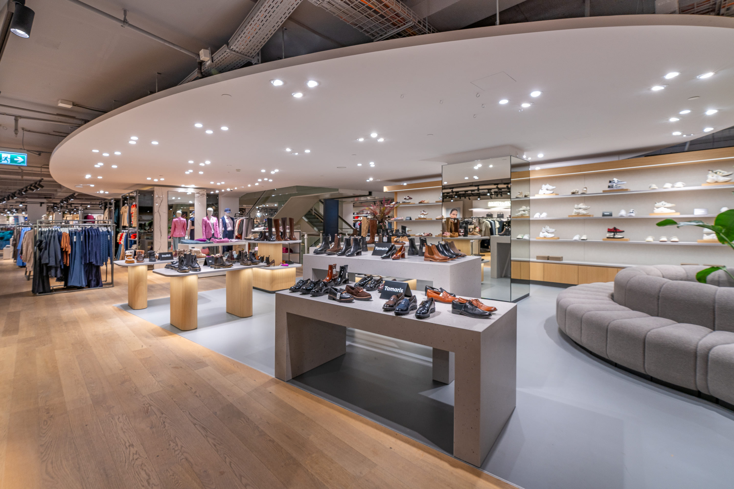 LOEB Warenhäuser Bern, Biel und Thun