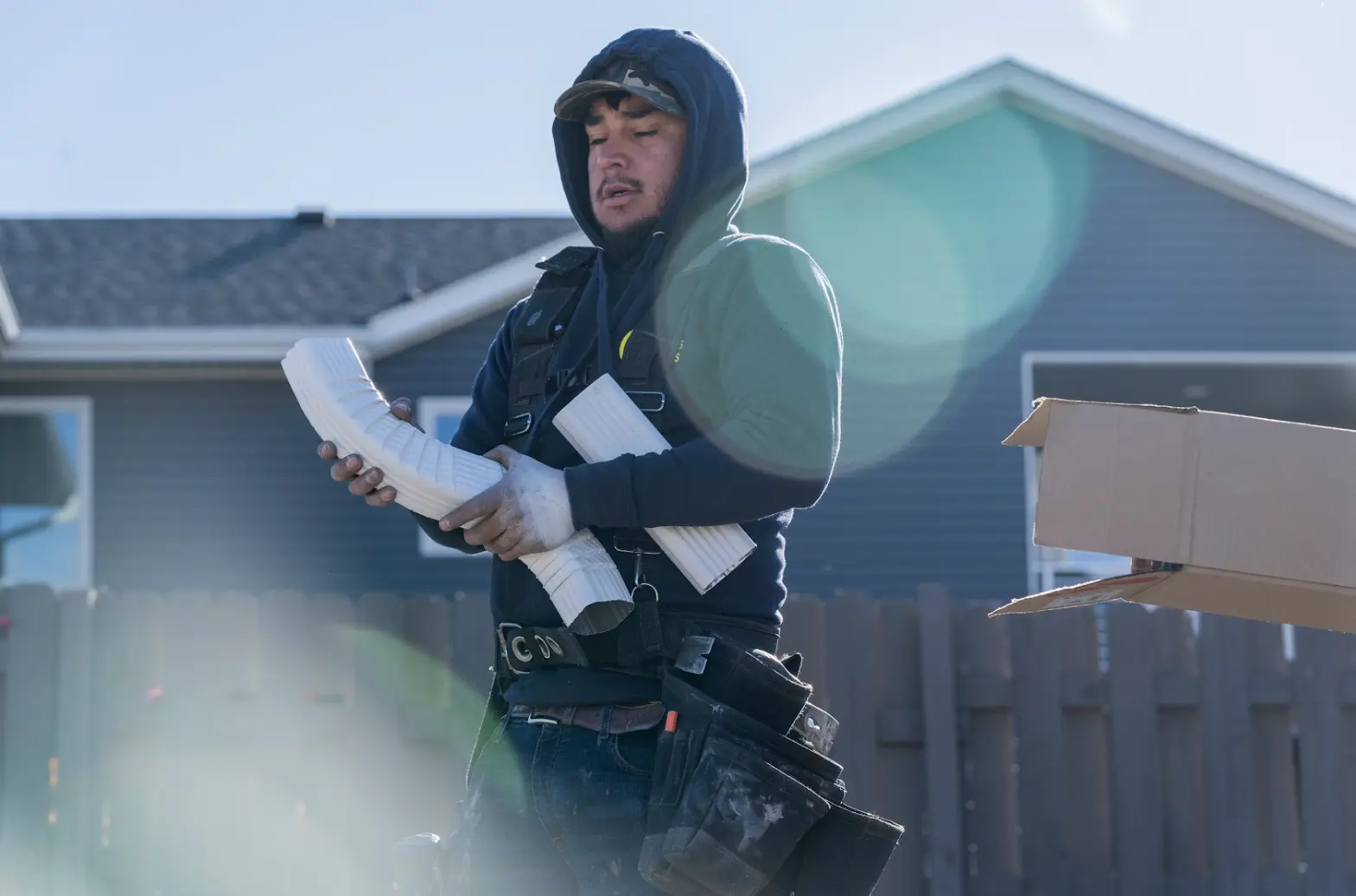 Man holding an elbow for home installations