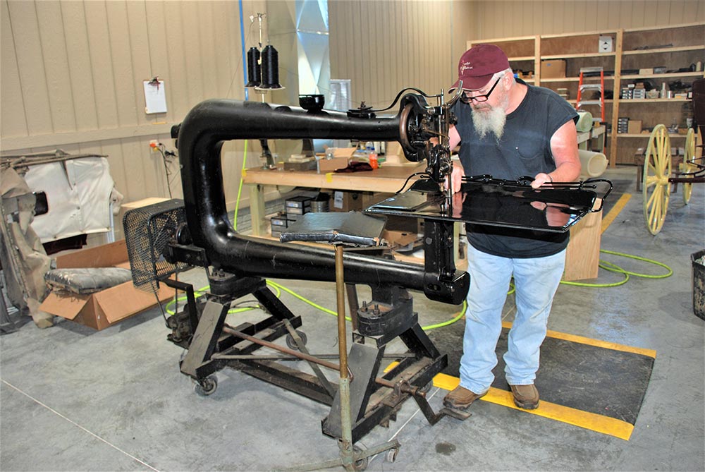 Singer Sewing Machine in Action