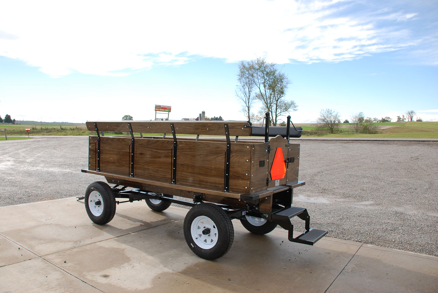 Passenger Wagon - Model 3300