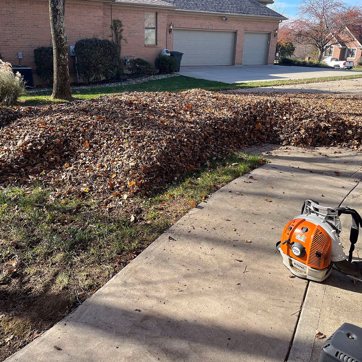 Triscapes paver patio installation near me featuring multi-tone stone