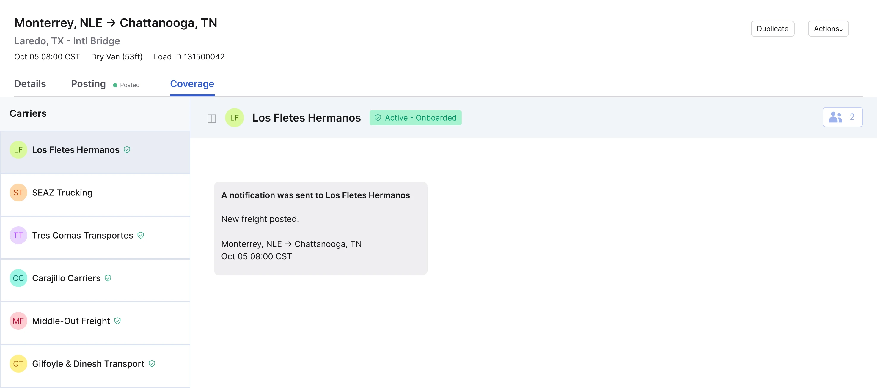 Cargado Coverage tab for a Monterrey to Chattanooga dry van load, listing the suggested carriers that fit it and the notification sent to the top match.