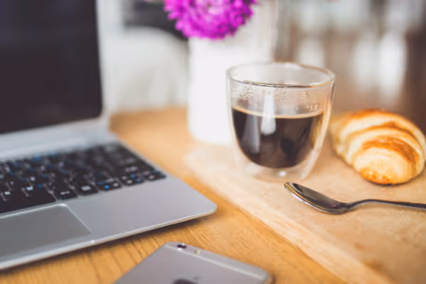 Downtown Nassau’s Top Free WiFi Hotspots