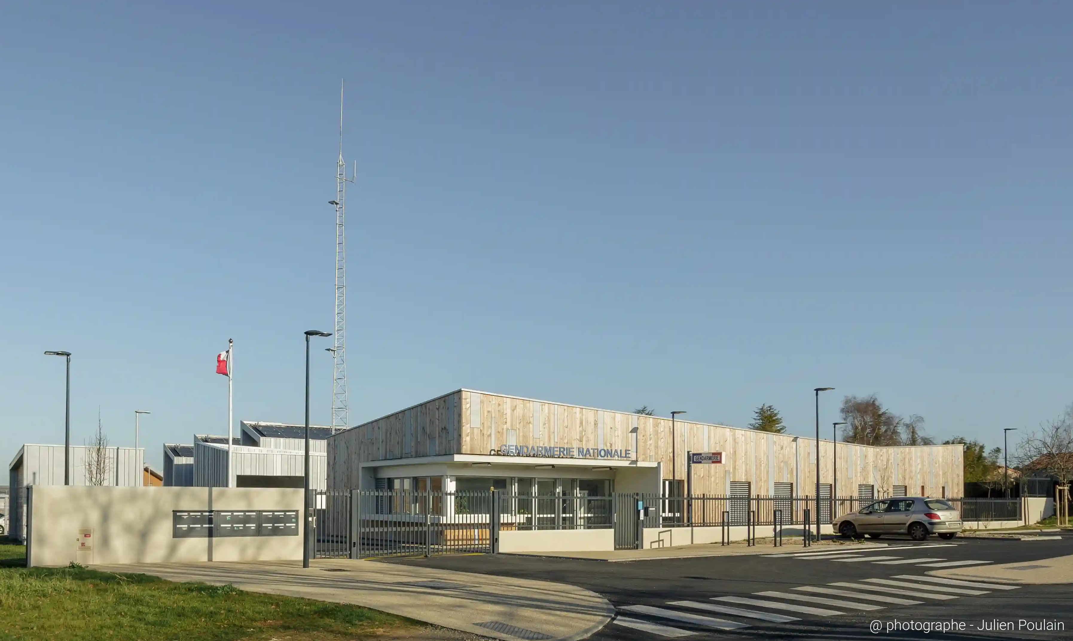Construction d'une gendarmerie et de 18 logements