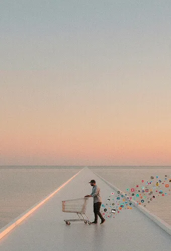 Un homme poussant un chariot dans un paysage minimaliste avec des icônes numériques colorées flottant derrière lui.