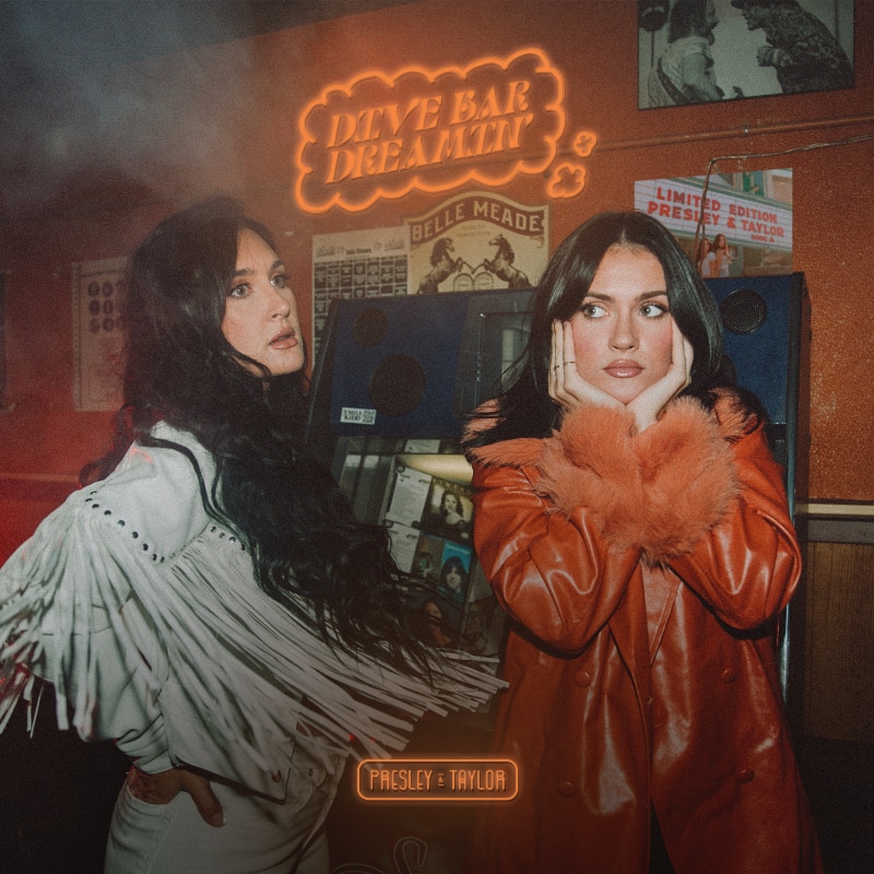 Presley and Taylor Dive Bar Dreamin'