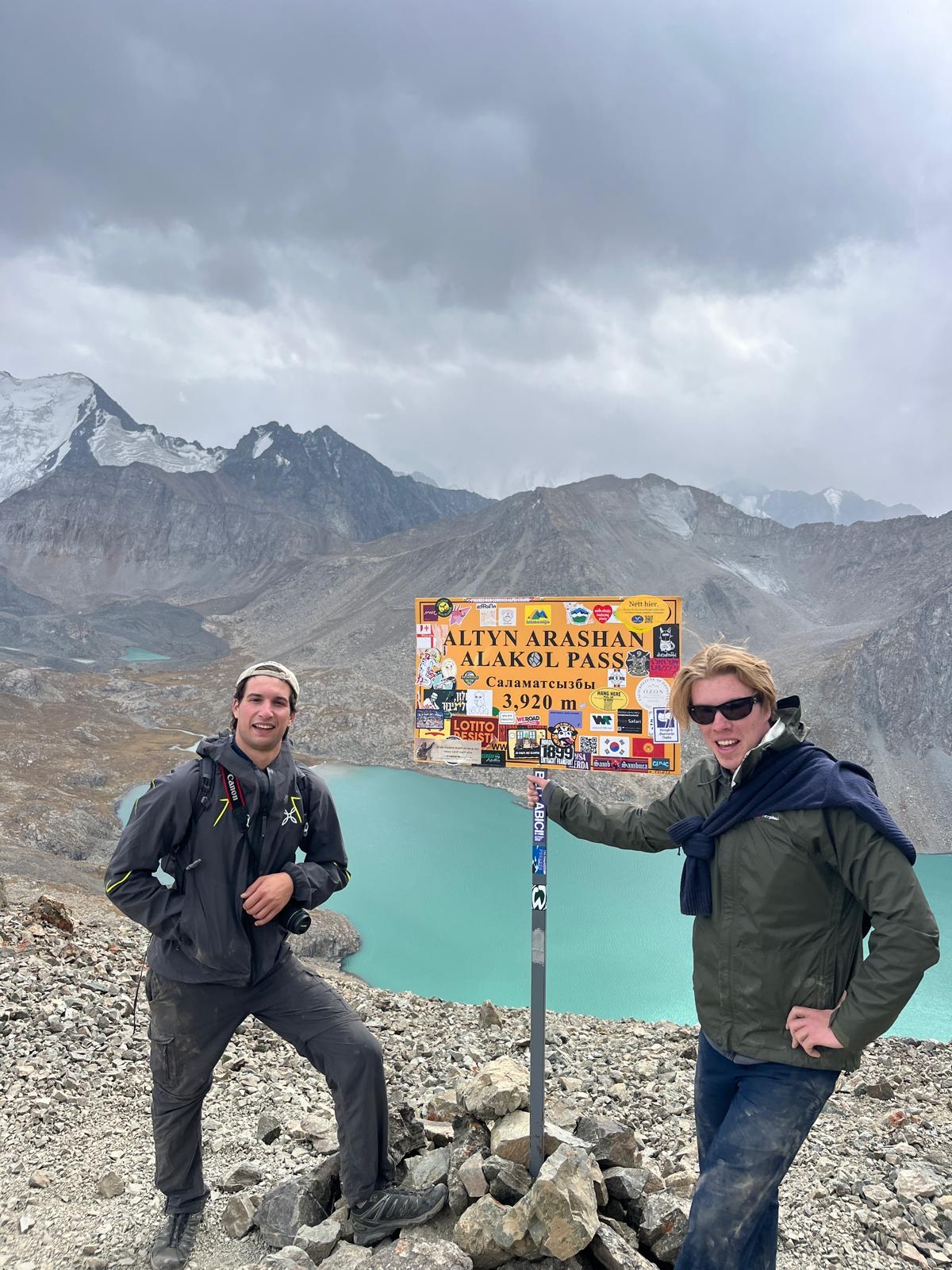 image of a guided tour group