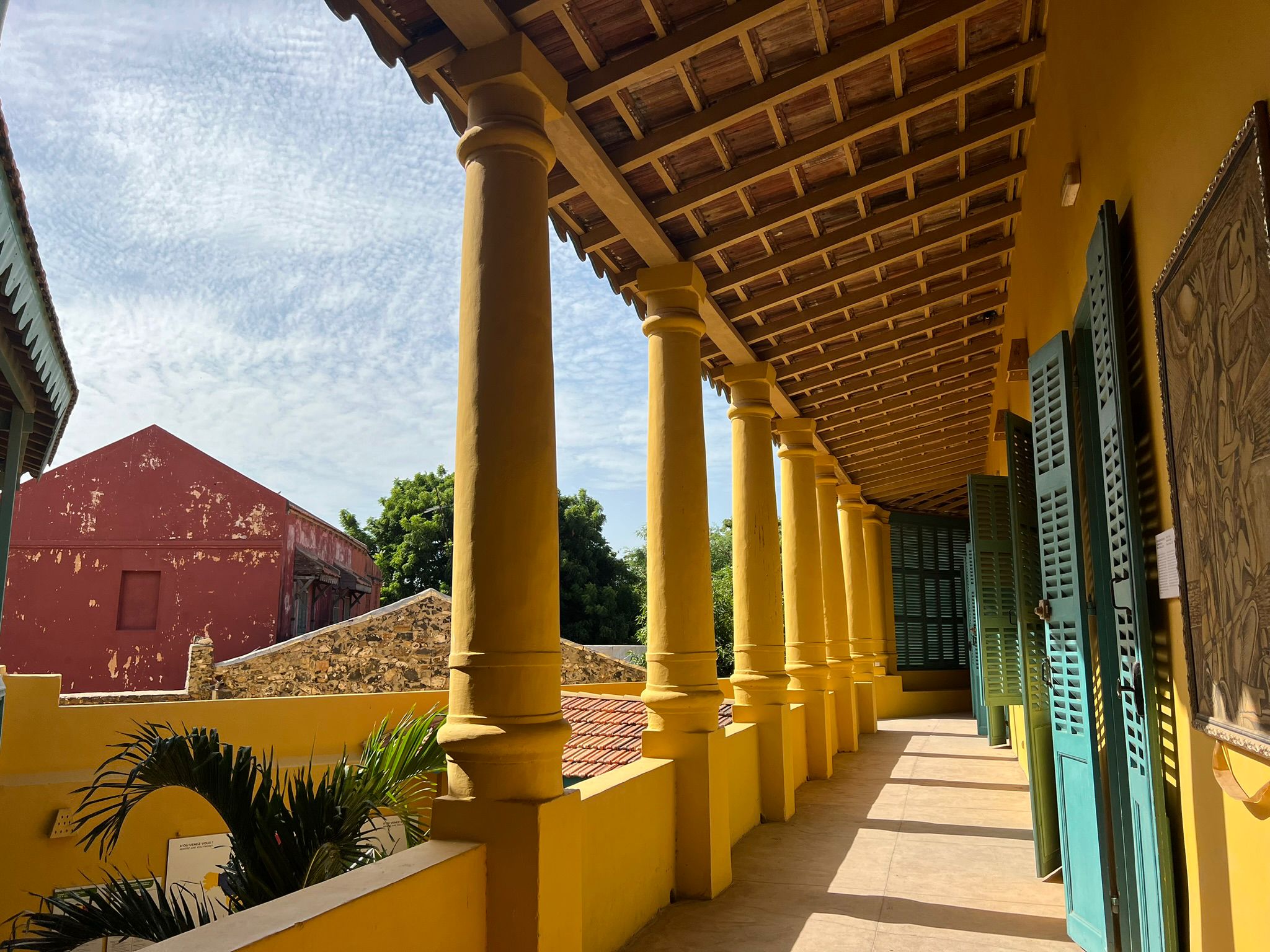 image of vibrant dining space (for a mexican restaurant)