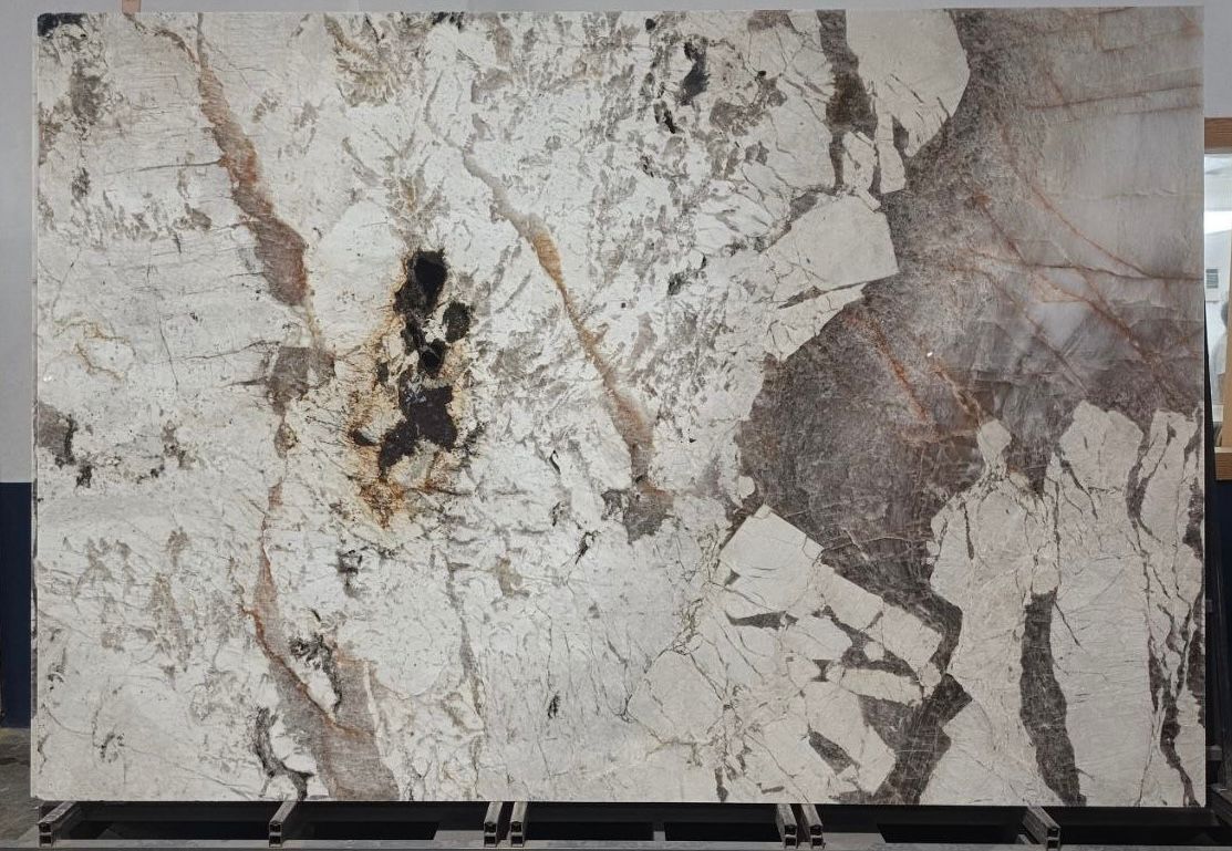 a full slab of patagonia quartzite with its mesemerizing veining