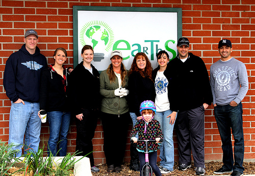 Cydcor volunteers at EARTHS